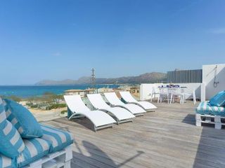 Casa con Vista al Mar con terraza