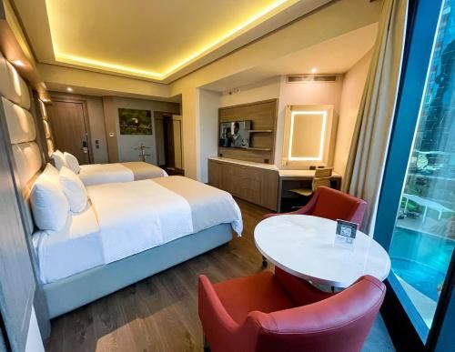 Hotel Photo 5