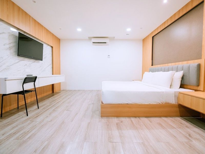 Hotel Photo 9