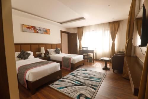 Hotel Photo 12