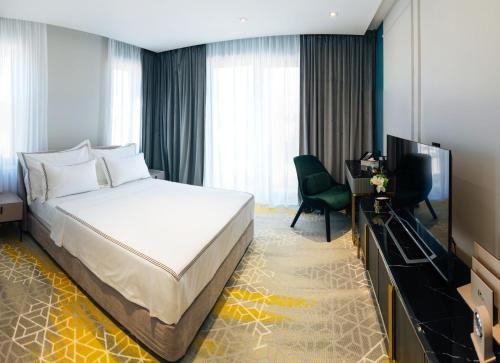 Hotel Photo 8