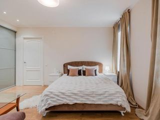 Nevsky 54 Apartment with 2 bedrooms