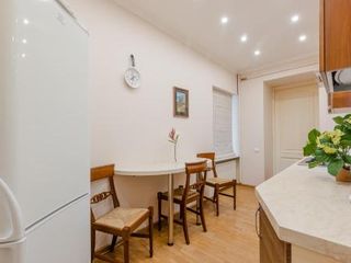 Nevsky 54 Apartment with 2 bedrooms