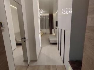Умная квартира-люкс (Smart luxury apartment)