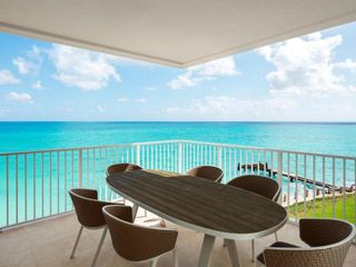 Фото отеля The Residences at The St. Regis Bermuda