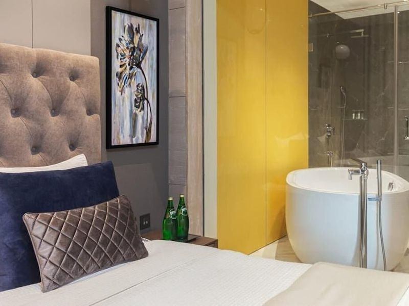 Hotel Photo 9