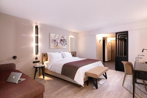 Hotel Photo 9