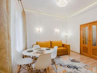 St-Isaak 3 bedrooms & 2 bathrooms Apartment