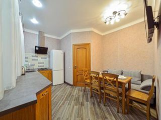 Апартаменты с 3 спальнями на Невском проспекте
