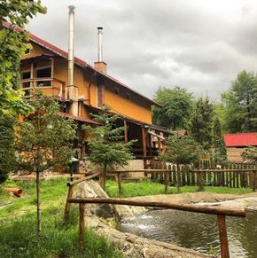 NearBy Hotel