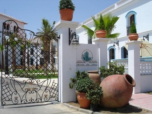 Hotel Photo 4