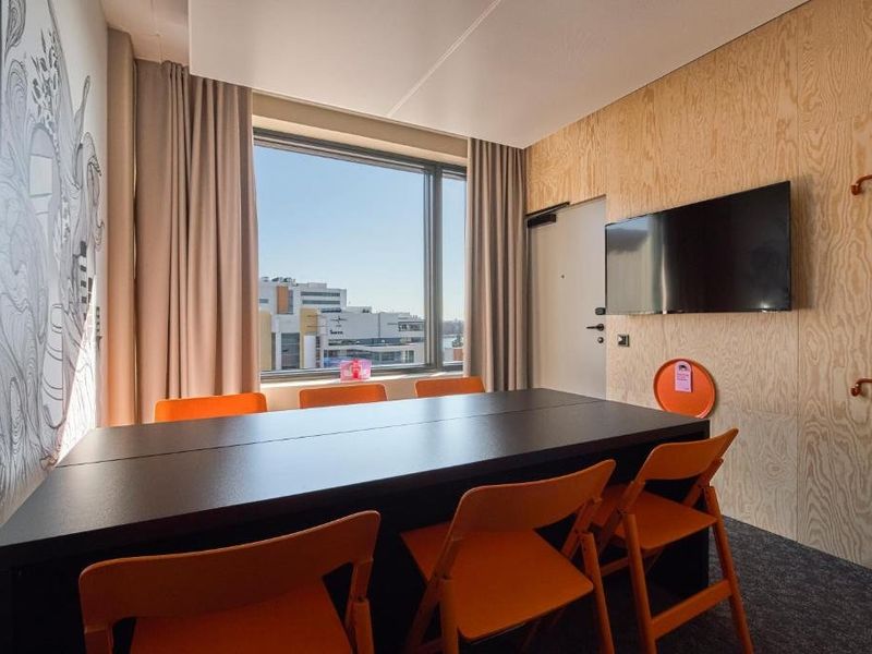 Hotel Photo 8