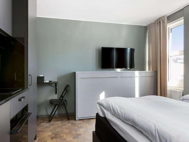 Hotel Photo 6