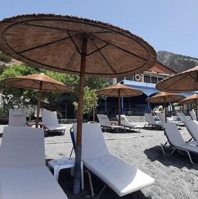 NearBy Hotel
