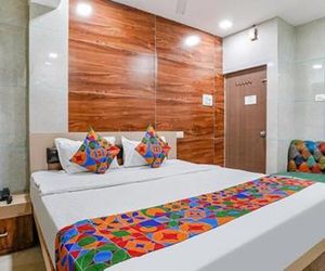 FabExpress White Gold Navi Mumbai India