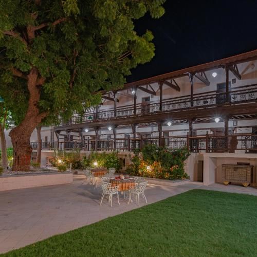 Hotel Photo 3