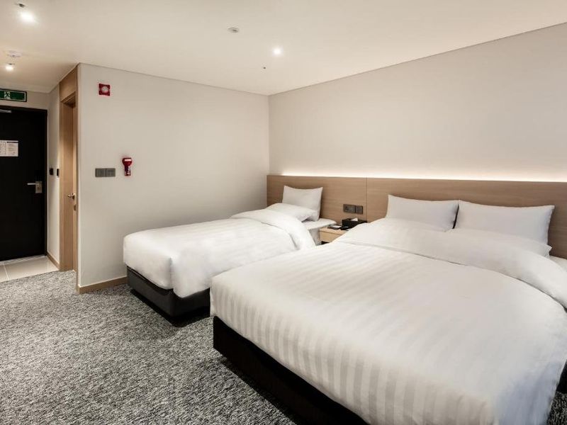 Hotel Photo 8