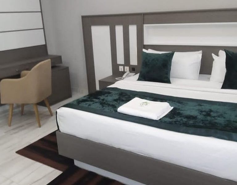 Hotel Photo 8
