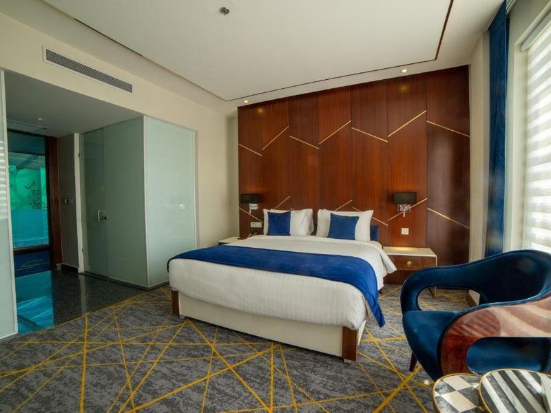 Hotel Photo 8