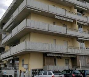 NearBy Hotel