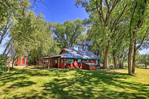 Photo of Quiet Durango Farmhouse with Beautiful Yard and Gazebo