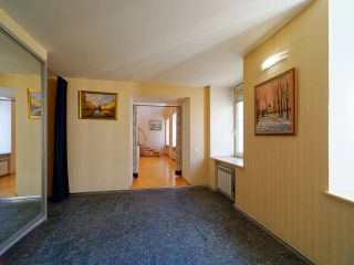 4-комнатная квартира