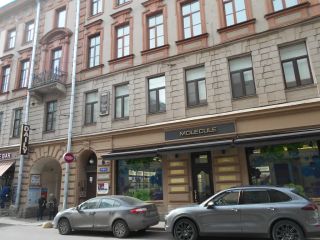 4-комнатная квартира