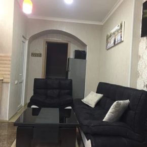 NearBy Hotel