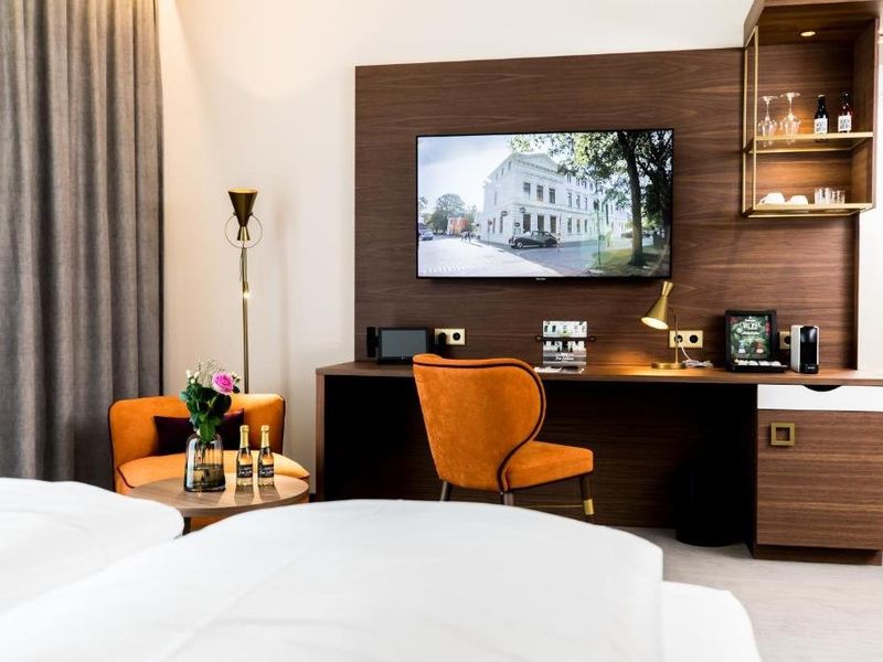 Hotel Photo 2
