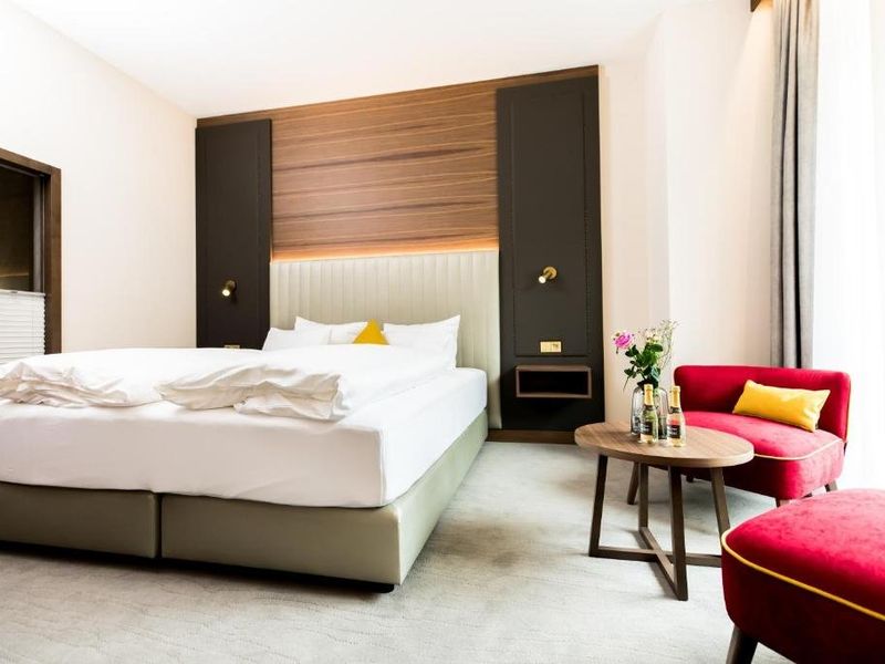 Hotel Photo 6