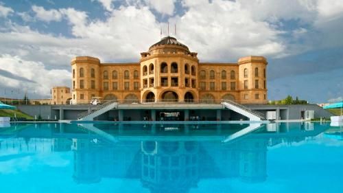 Hotel Photo 1