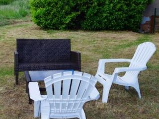 Фото отеля Bungalow de 2 chambres avec terrasse amenagee a Pierrefitte sur Loire