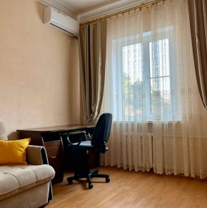 NearBy Hotel