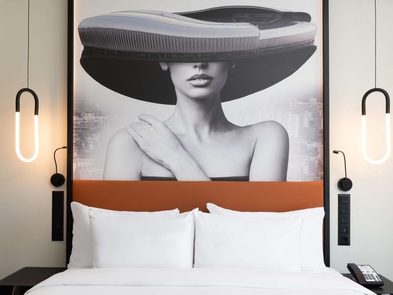 Hotel Photo 6