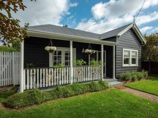 Фото отеля \'Mudgee Maison\' A Charming Vintage Country Escape