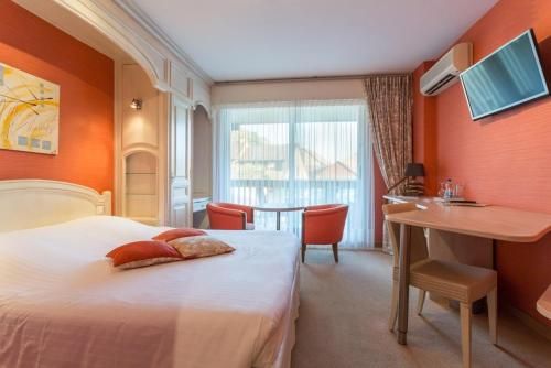 Hotel Photo 11
