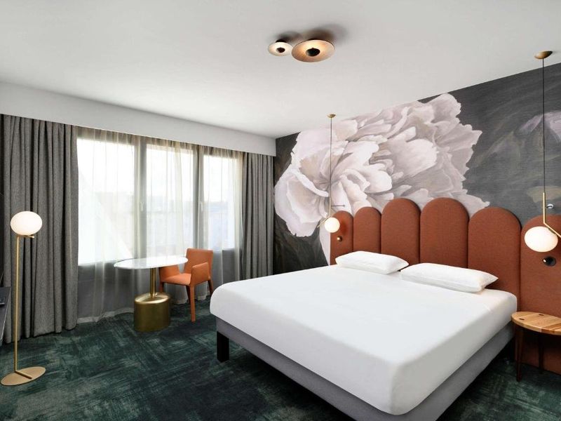 Hotel Photo 1