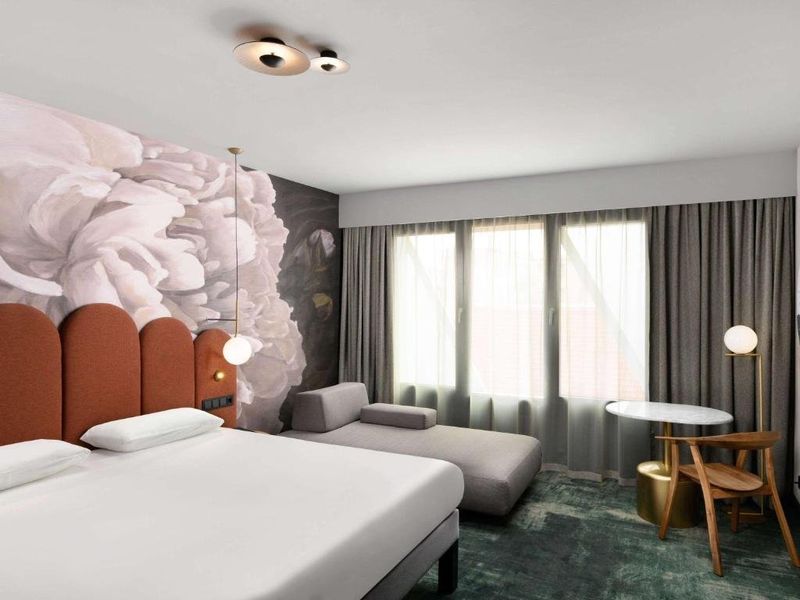 Hotel Photo 6