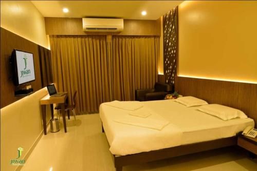Hotel Photo 12