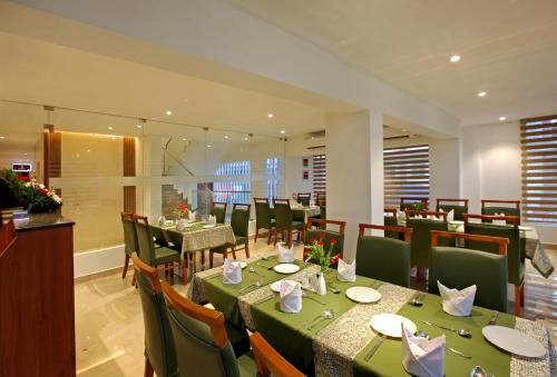 Hotel Photo 12