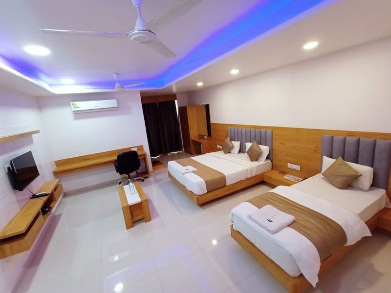 Hotel Photo 3