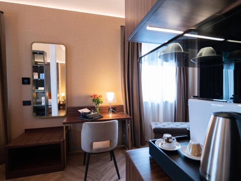 Hotel Photo 8