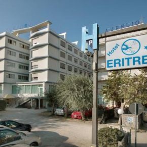NearBy Hotel