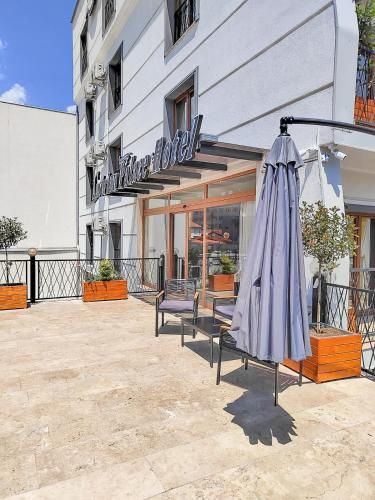 Hotel Photo 8