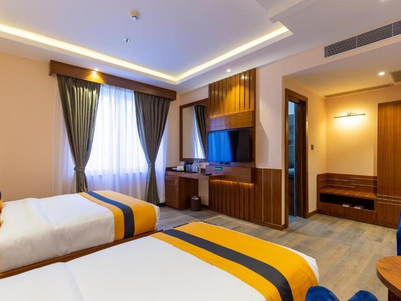 Hotel Photo 3