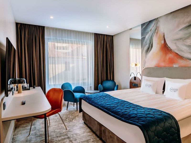 Hotel Photo 12