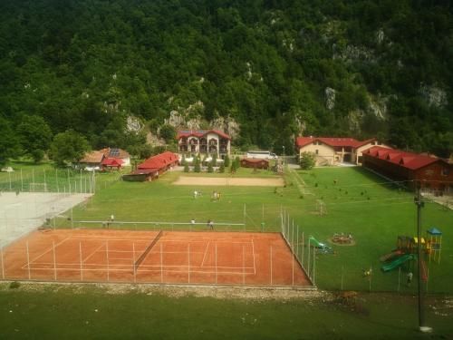 Hotel Photo 9