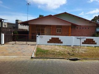 Hotel pic Stunning 3-Bed House in Paramaribo Suriname