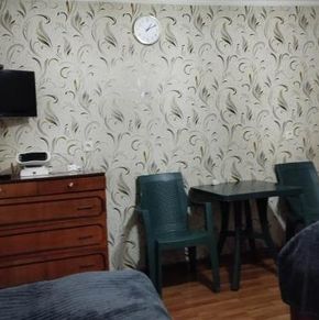 NearBy Hotel