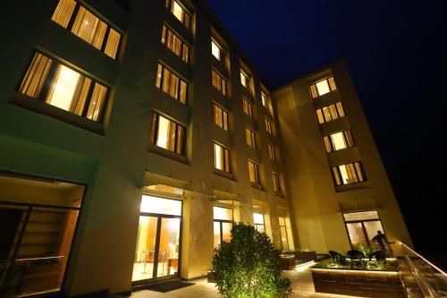 Hotel Photo 12